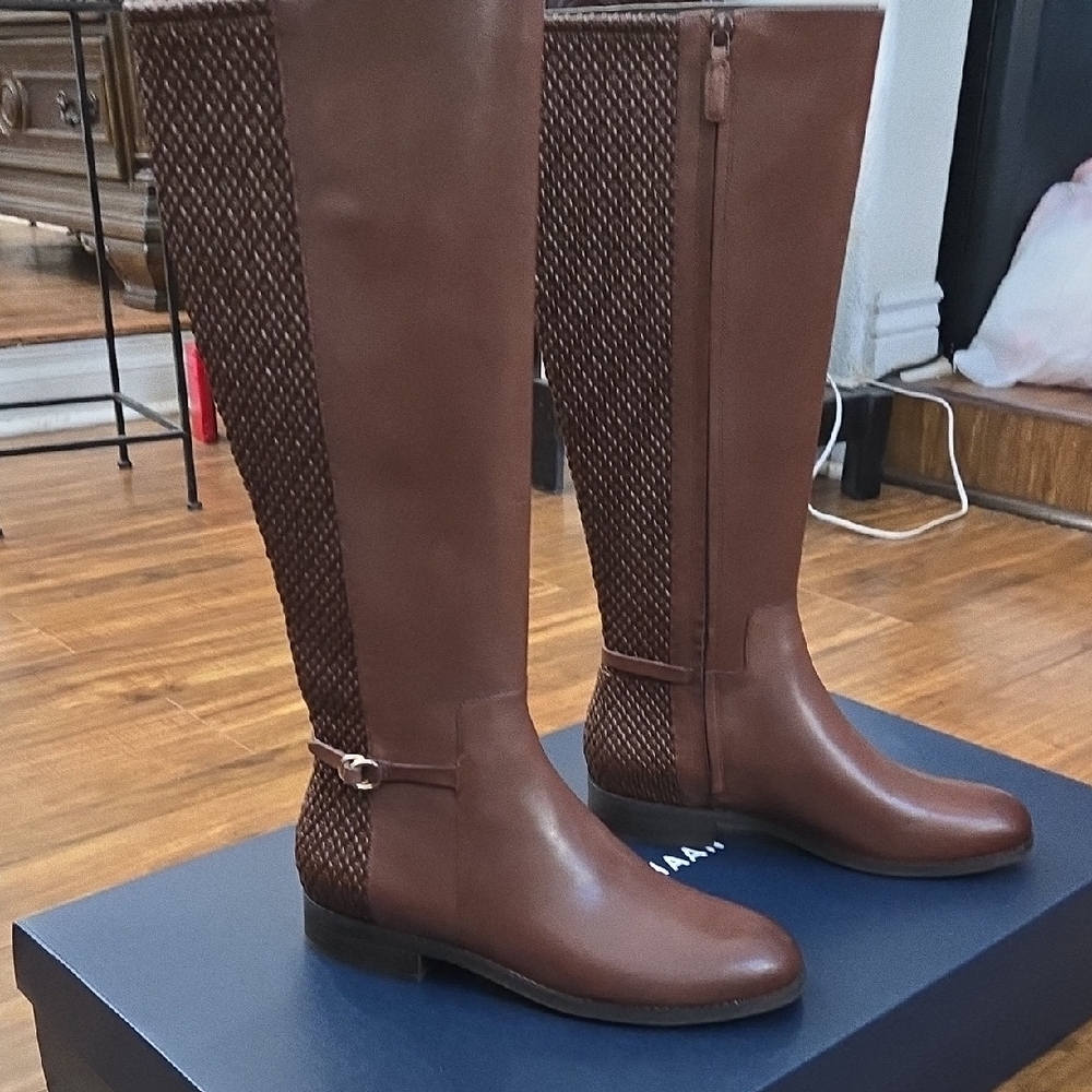 Brown Knee-High Isabel Stretch Boots In Chesnut Leather